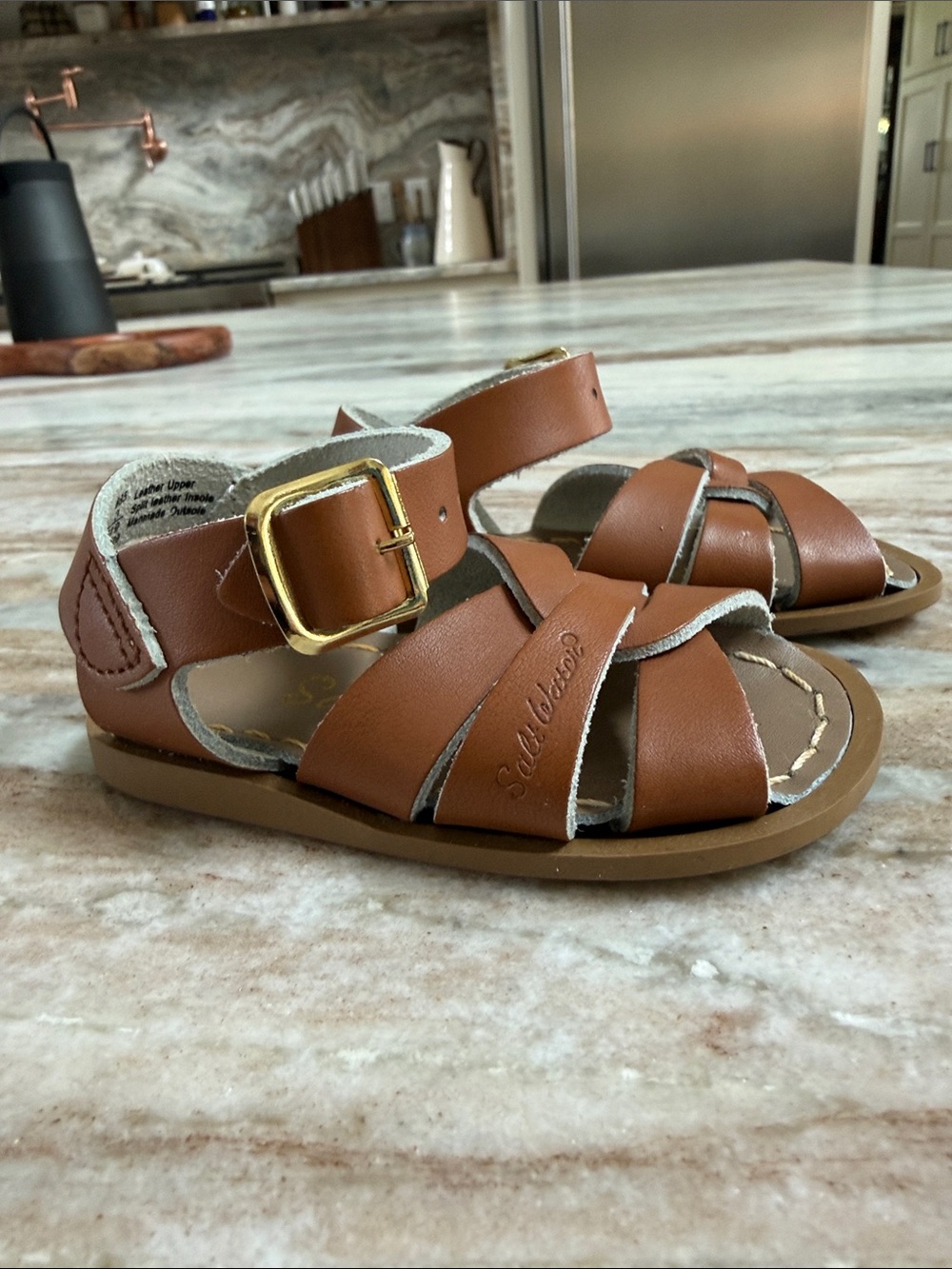NWOT baby sz 3 tan leather SALT WATER sandals